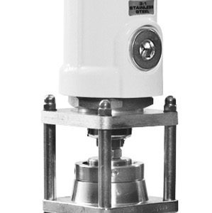 Industrial control valve actuator with white housing featuring the Samson logo, metal piping, and sturdy mounting brackets. Equipped with two yellow indicator lights and a round control switch on the side, this unit is ideal for applications such as controlling an oil pump or grease pump.